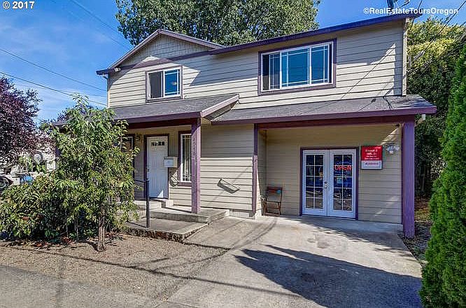 1st image of 4946 N Vancouver Ave