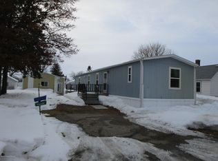 517 Railroad Ave, Erhard, MN 56534