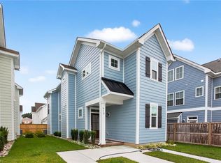 413-24 1/2 St, Virginia Beach, VA 23451