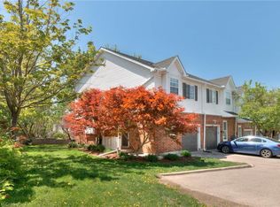 185 Highland Cres #6, Kitchener, ON N2M5P8
