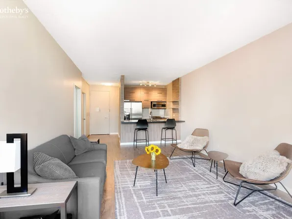 99 Battery Place image 4 of 13