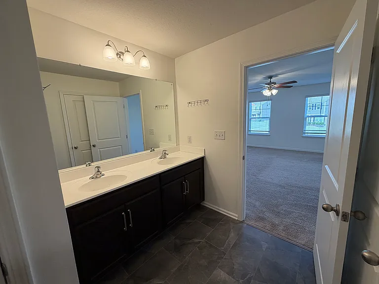 12155 Evergreen Terrace Ln — Photo 67