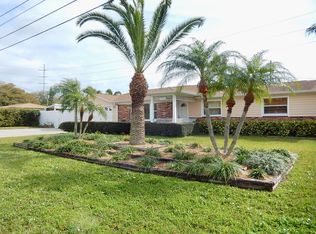 2265 N Lagoon Cir, Clearwater, FL 33765