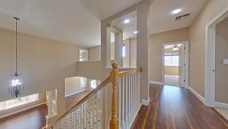 1692 Woodhaven Cir — Photo 47