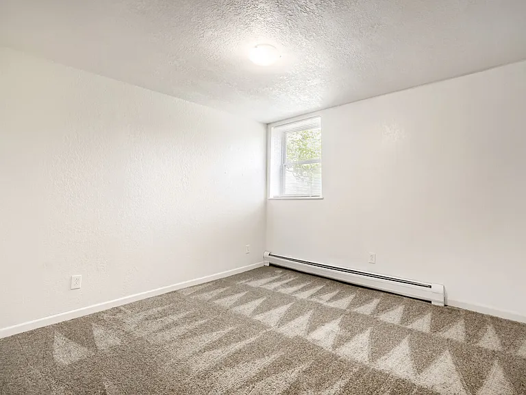 1400 Golden Cir #101 — Photo 7
