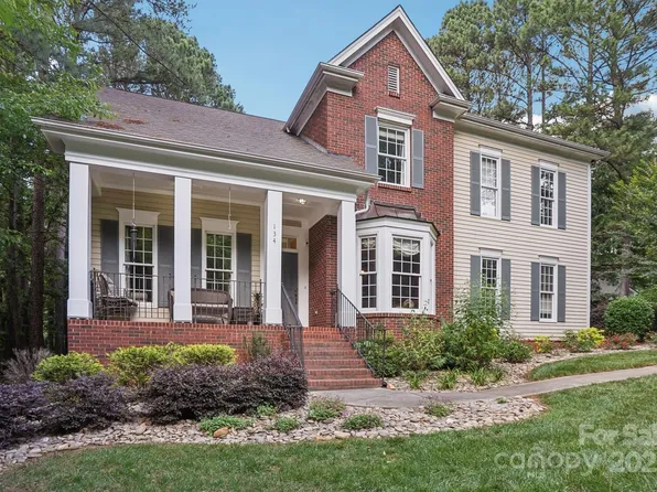 134 Lake Spring Loop, Mooresville, NC 28117