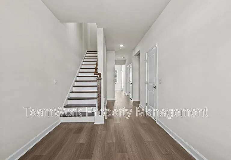 9413 Sun Fountain Dr — Photo 4