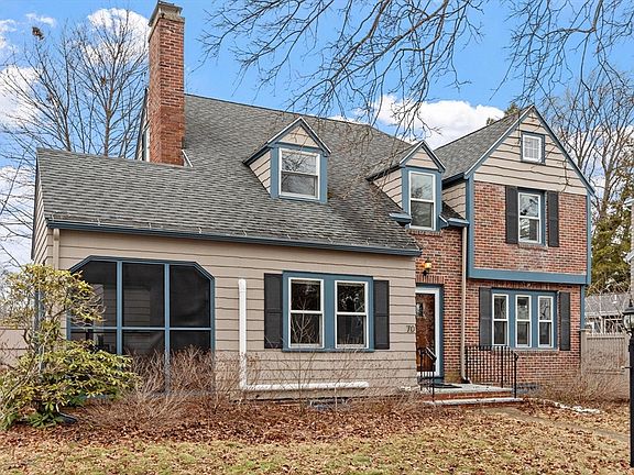 2nd image of 70 Ardsmoor Rd