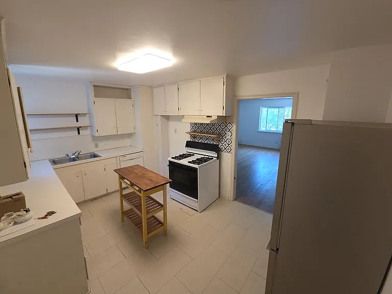 1518 Parkway #5 — Photo 3