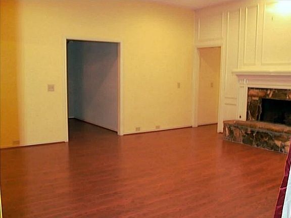 3rd image of 2104 Brabant Dr