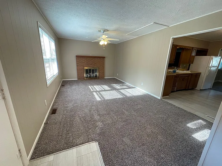 2208 Carlisle Rd — Photo 4