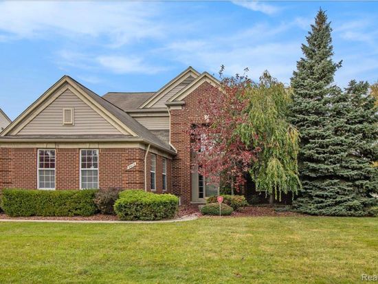 3410 Niagara Ave, Canton, MI 48188