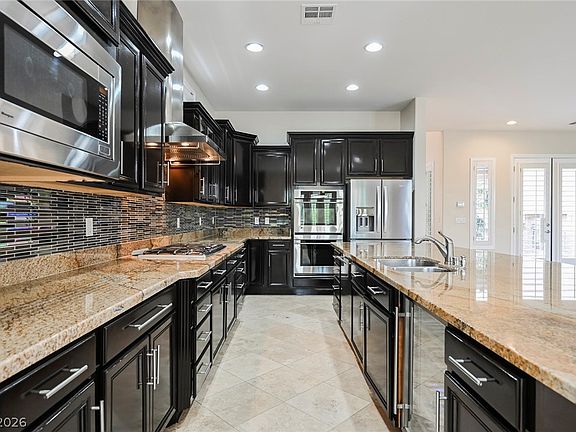4th image of 2062 Country Cove Ct
