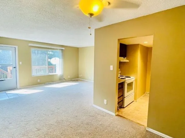 6785 E Arizona Ave APT E, Denver, CO 80224