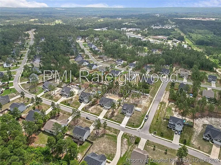 1245 Whitney Dr — Photo 21