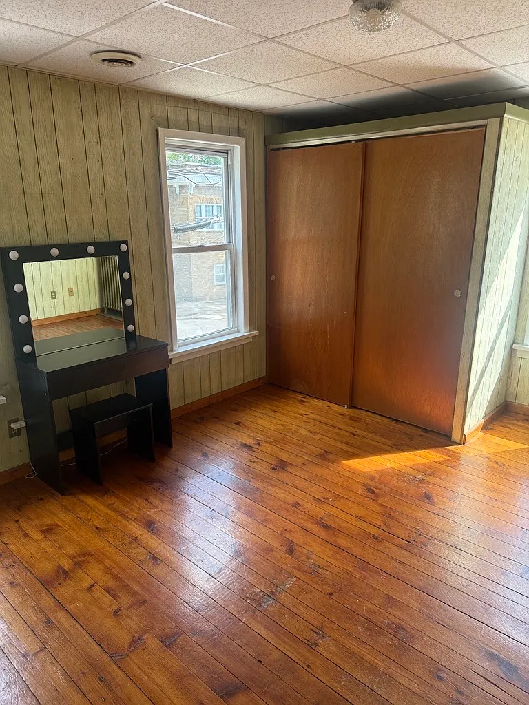 2 bed, $1,250 — Photo 3