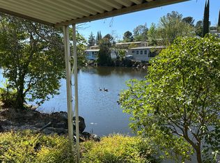 1860 Sunset Dr, Newcastle, CA