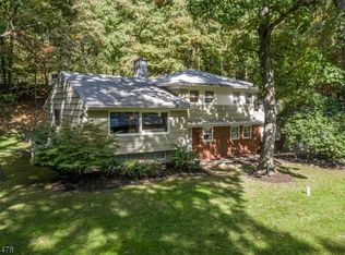 64 Sanatorium Rd, Glen Gardner, NJ 08826
