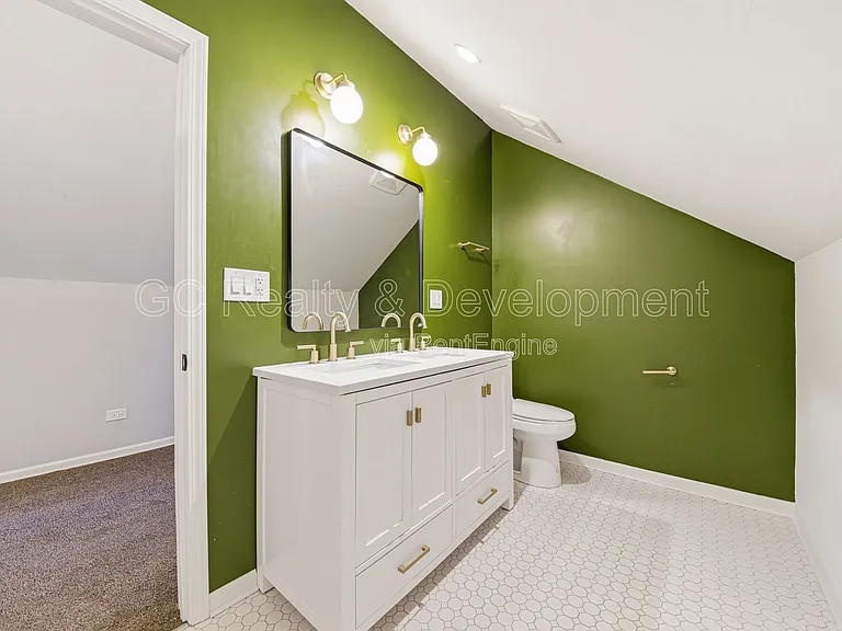 2036 S 1st Ave — Photo 11
