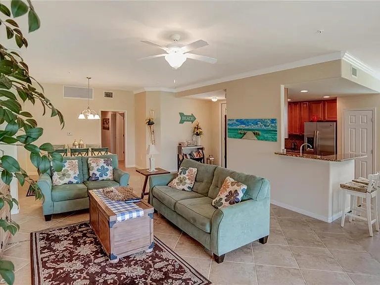 9126 Napoli Ct #101 — Photo 4