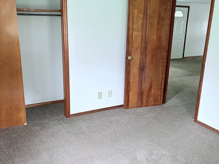 1211 Wooster Rd — Photo 15