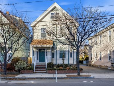 51 Belmont St, Cambridge, MA, 02138