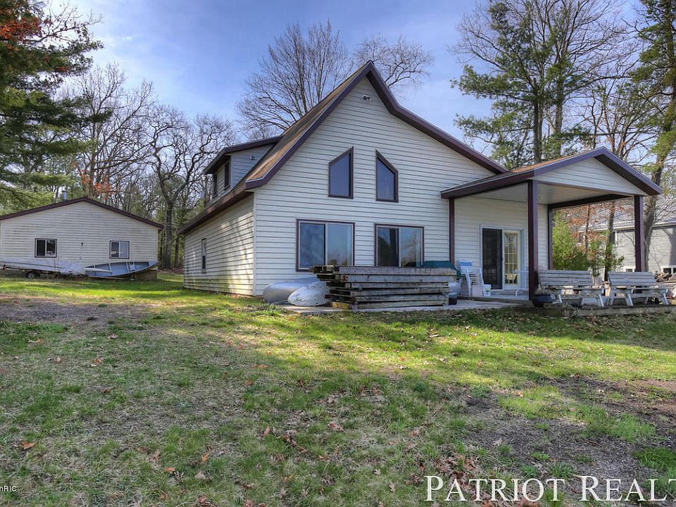 1801 E Hess Lake Dr, Newaygo, MI 49337 Zillow