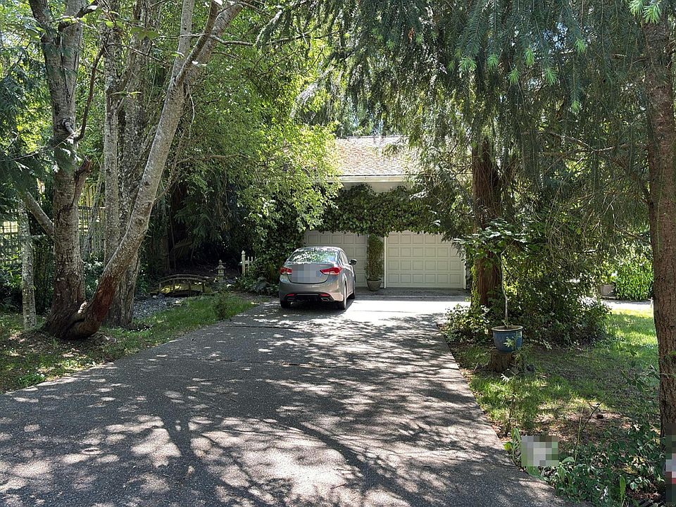 1st image of 4331 NE Rhodes End