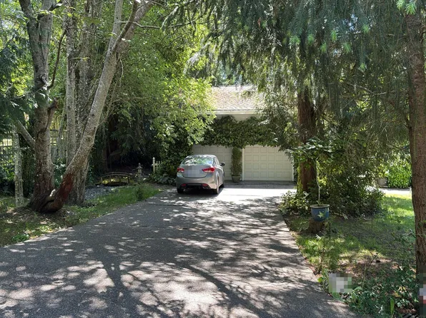 4331 NE Rhodes End, Bainbridge Island, WA 98110