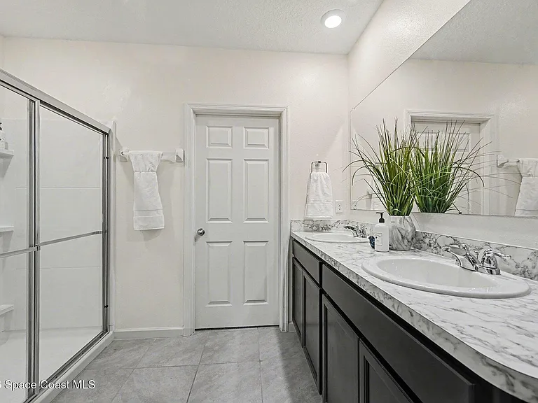 1709 Morely Dr — Photo 15