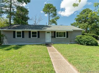 111 Fox Hill Rd, Hampton, VA 23669