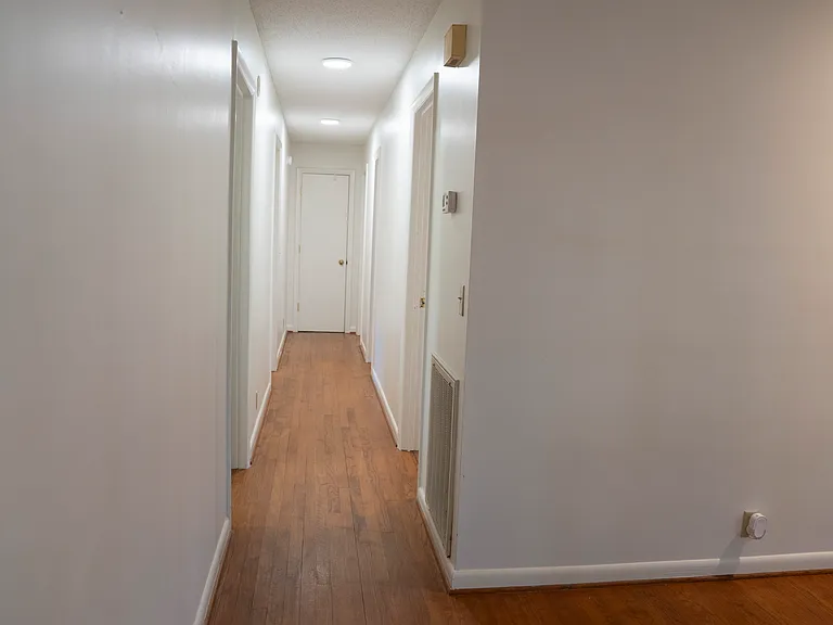 2504 Hermitage Rd — Photo 15