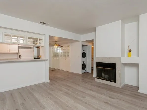 2581 Fulton Square Ln APT 74, Sacramento, CA 95821