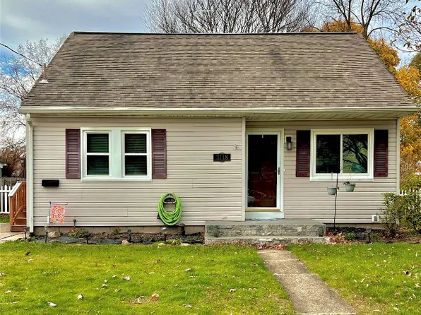 3118 Hudson Rd, Erie, PA 16508