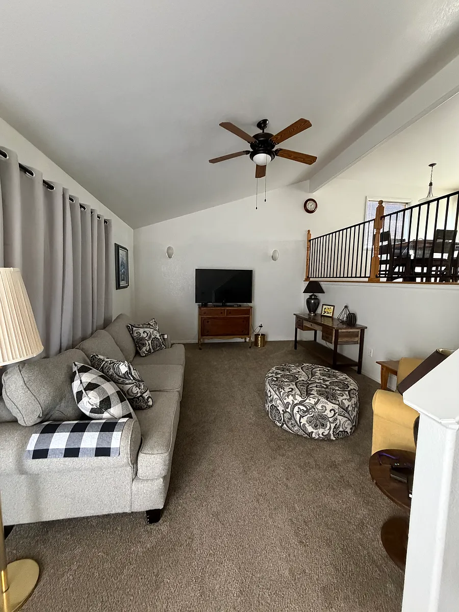 Building Photo - 760 S Harmony Dr #760