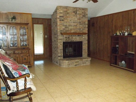 4th image of 5805 Kristin Ln