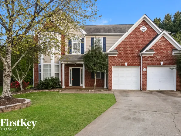 8802 Glenover Cir, Charlotte, NC 28269