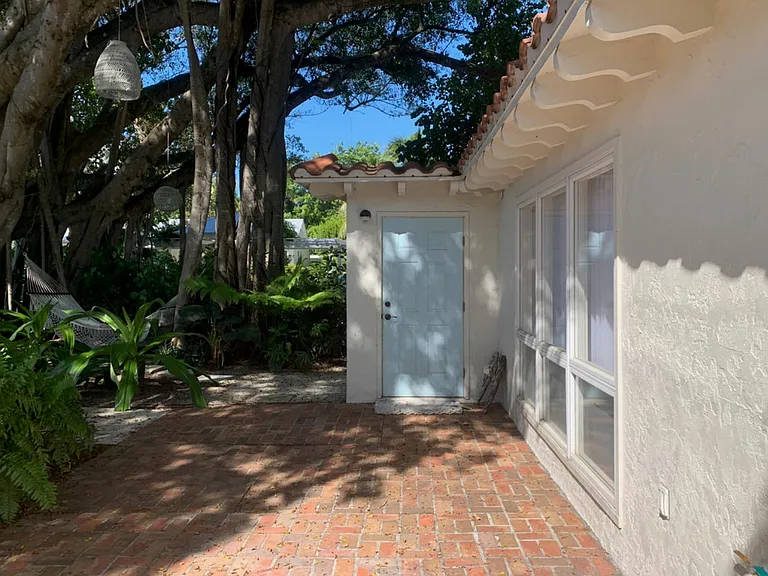 101 Gilchrist Ave — Photo 15