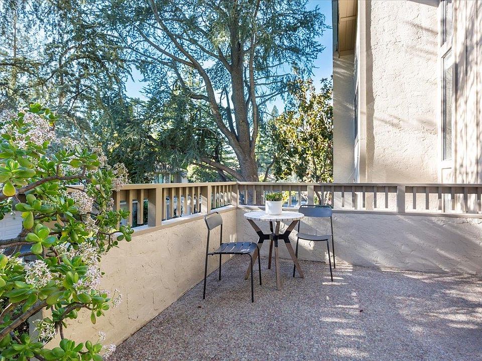 652 Sand Hill Cir, Menlo Park, CA 94025 | Zillow