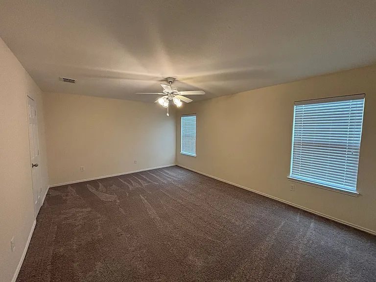 8119 Lost Canyon Trl — Photo 12