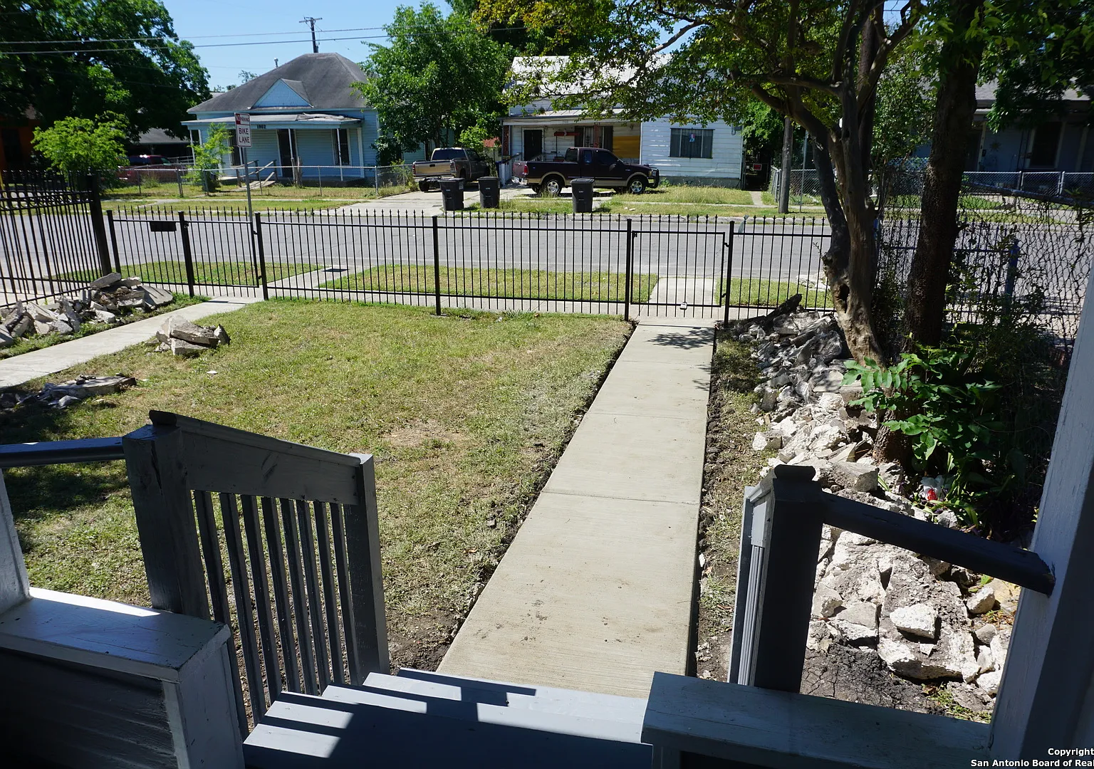 2 bed, 798 sqft, $1,025 — Photo 2