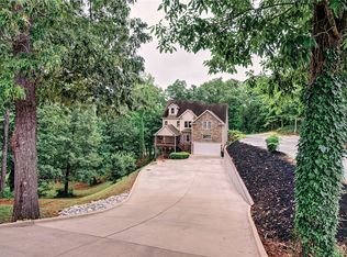 213 Fields Ave, Anderson, SC 29625