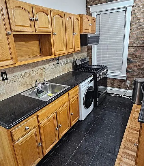 4110 Park Ave #3 — Photo 5