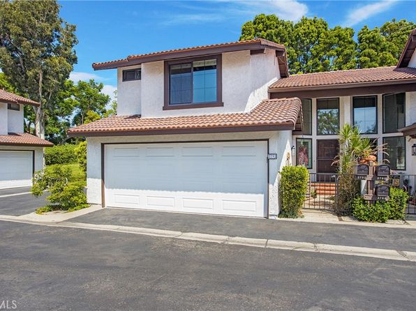 Costa Mesa CA Condos & Apartments For Sale - 14 Listings | Zillow
