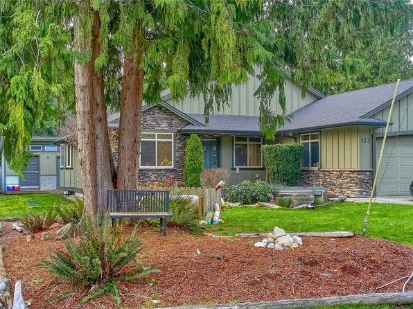 137 Park Drive, Point Roberts, WA 98281