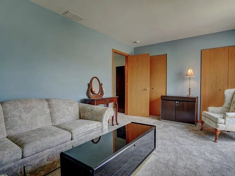 2535 Carrolwood Rd — Photo 17