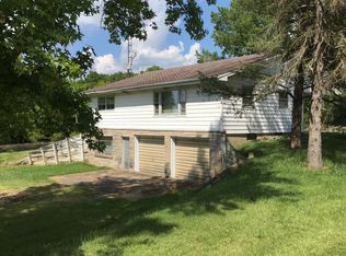 19955 Harrison Street Rd, Charleston, IL 61920