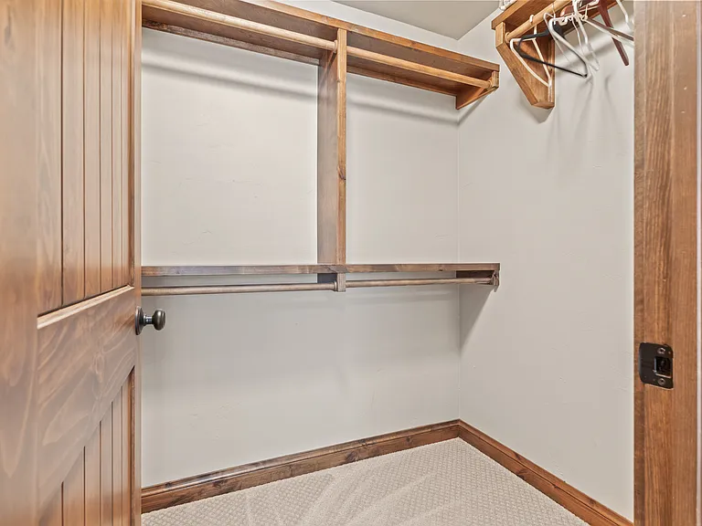 Ground level bedroom's walkin closet