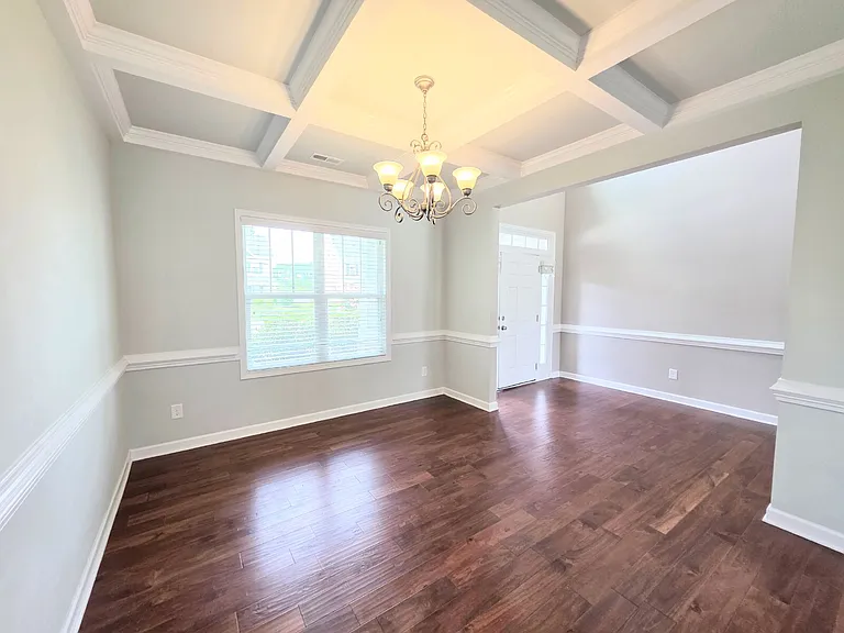 2229 Andalusian Dr — Photo 9