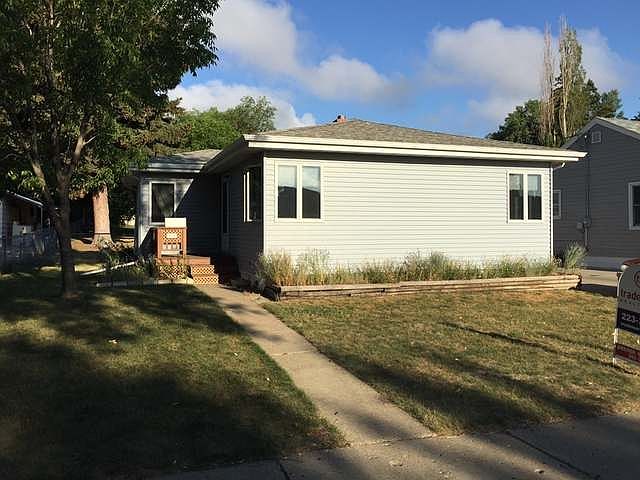 1st image of 912 N 16th St